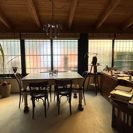 Charming Loft For Art Lovers Apartamento